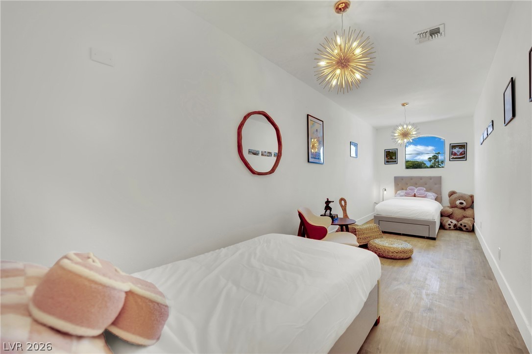 2160 Pueblo Circle