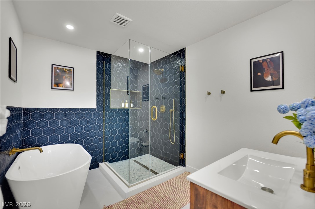 2160 Pueblo Circle