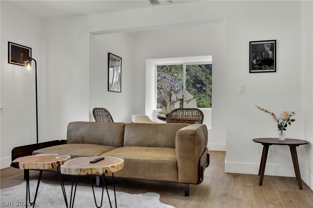 2160 Pueblo Circle