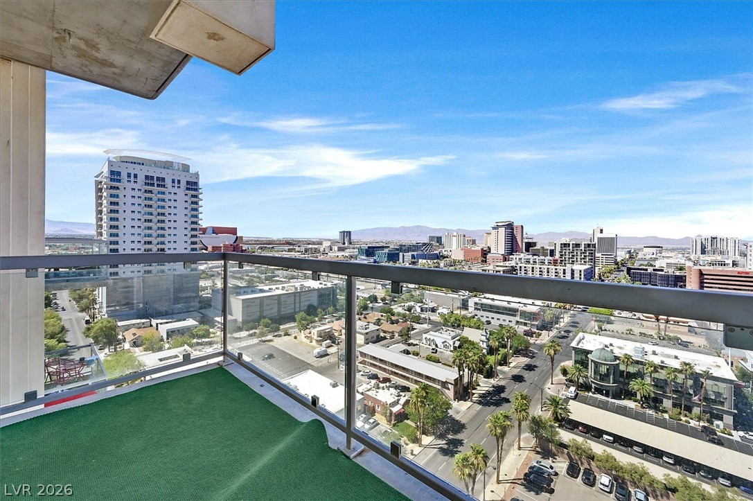 900 Las Vegas Boulevard 1403