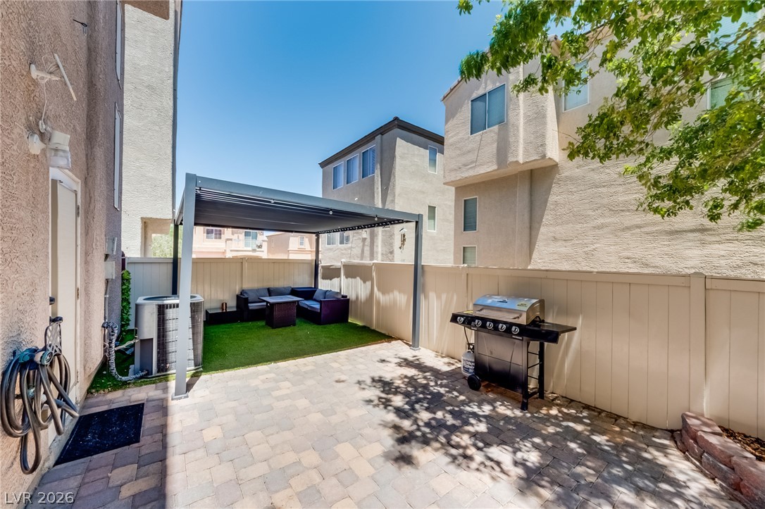 3436 Balanced Rock Street