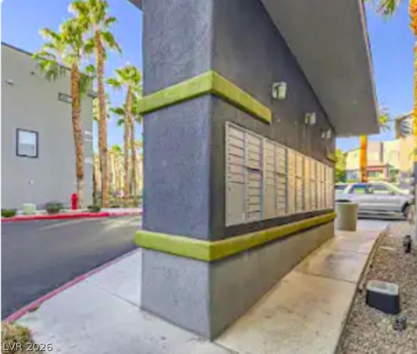 9050 West Tropicana Avenue 1043