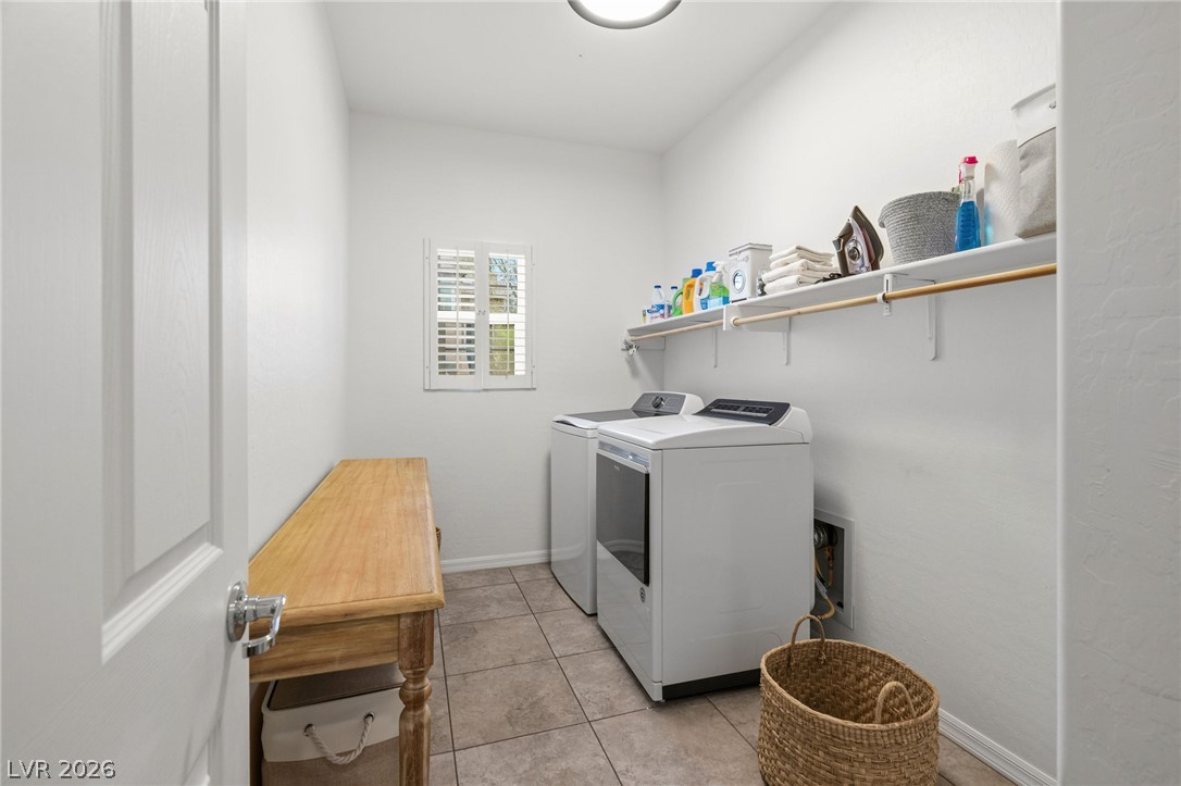 7775 Santos Bay Court