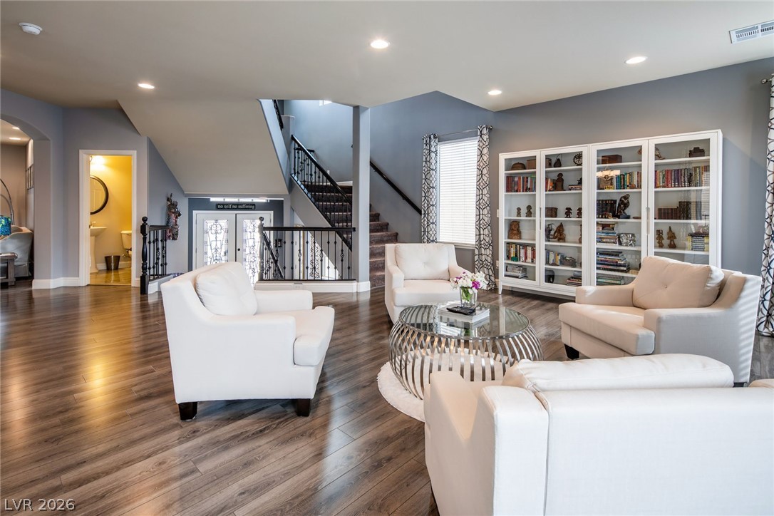 6377 Mount Palomar Avenue