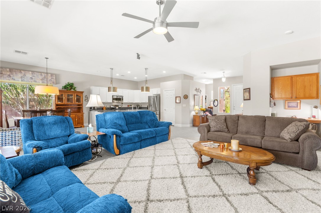 5432 Springer Spaniel Avenue