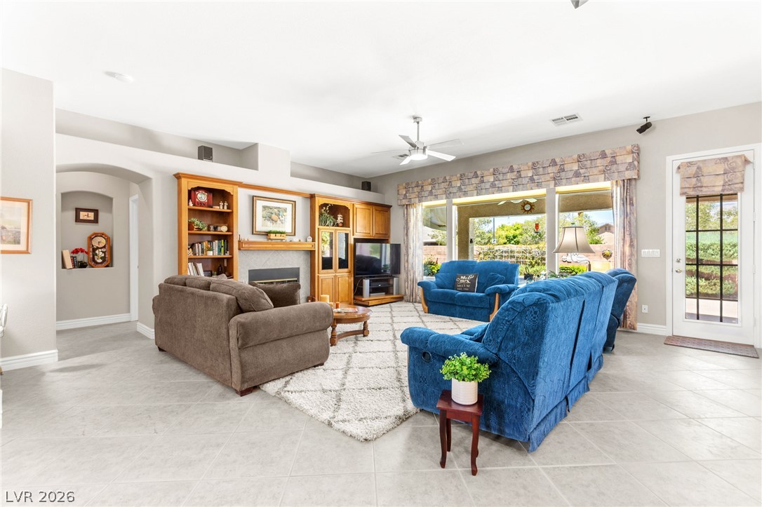 5432 Springer Spaniel Avenue