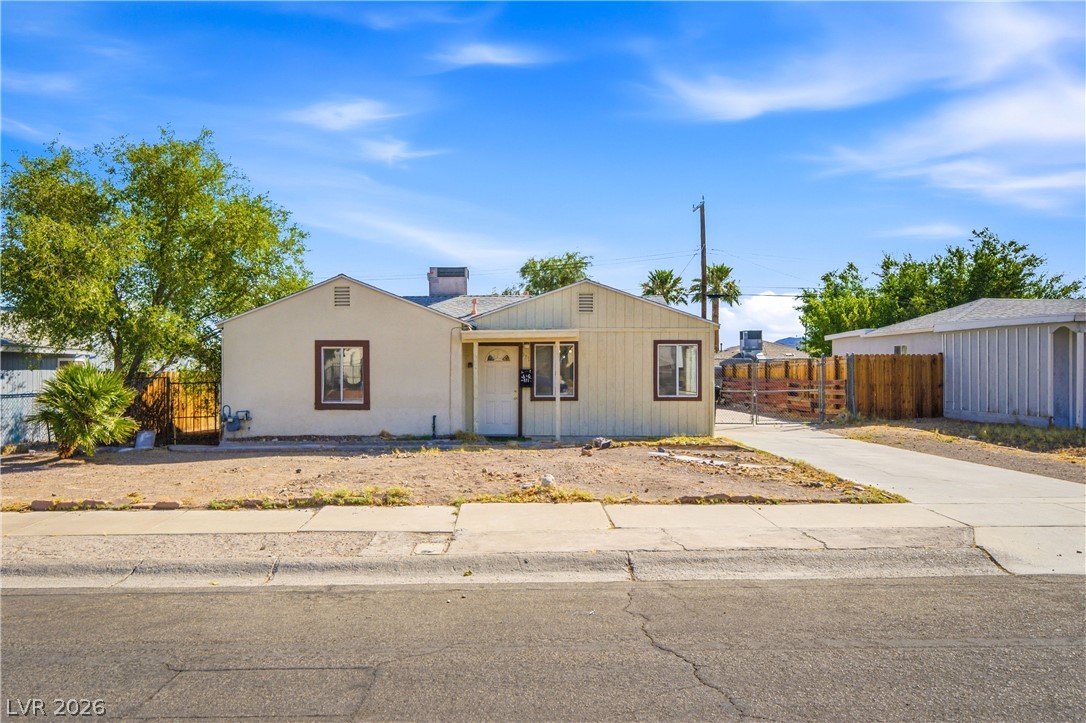 571 National Street