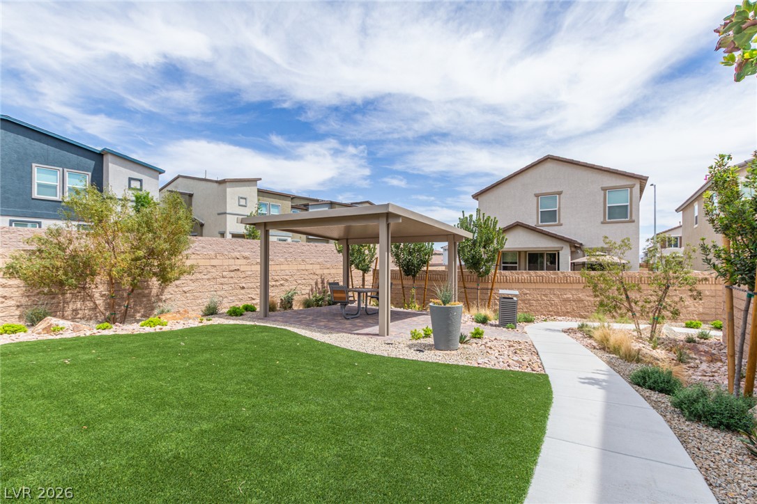 10212 Starlit Canyon Court