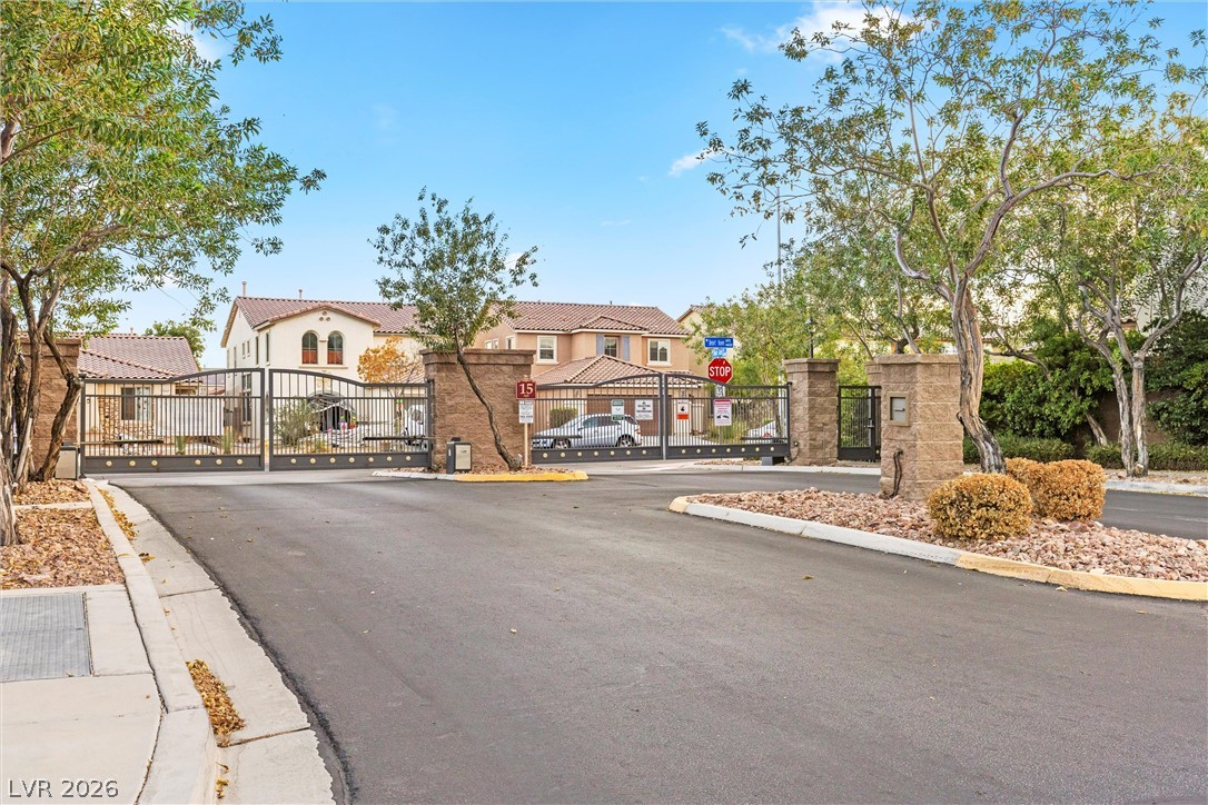 4408 Desert Park Avenue