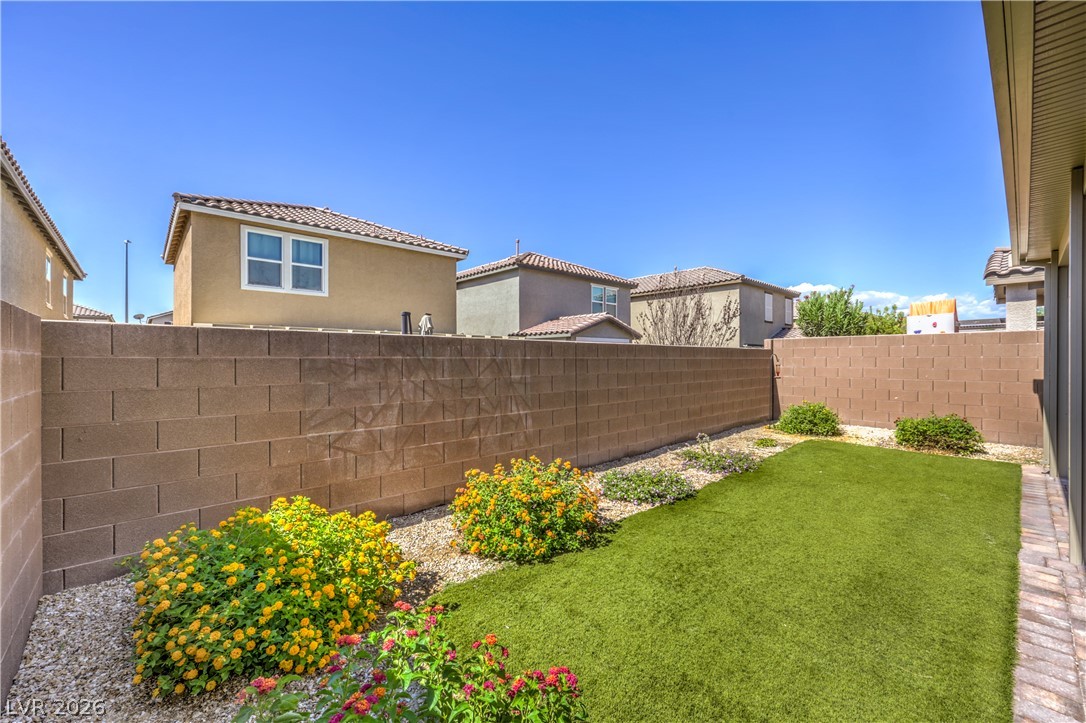 1219 Indigo Bluff Avenue