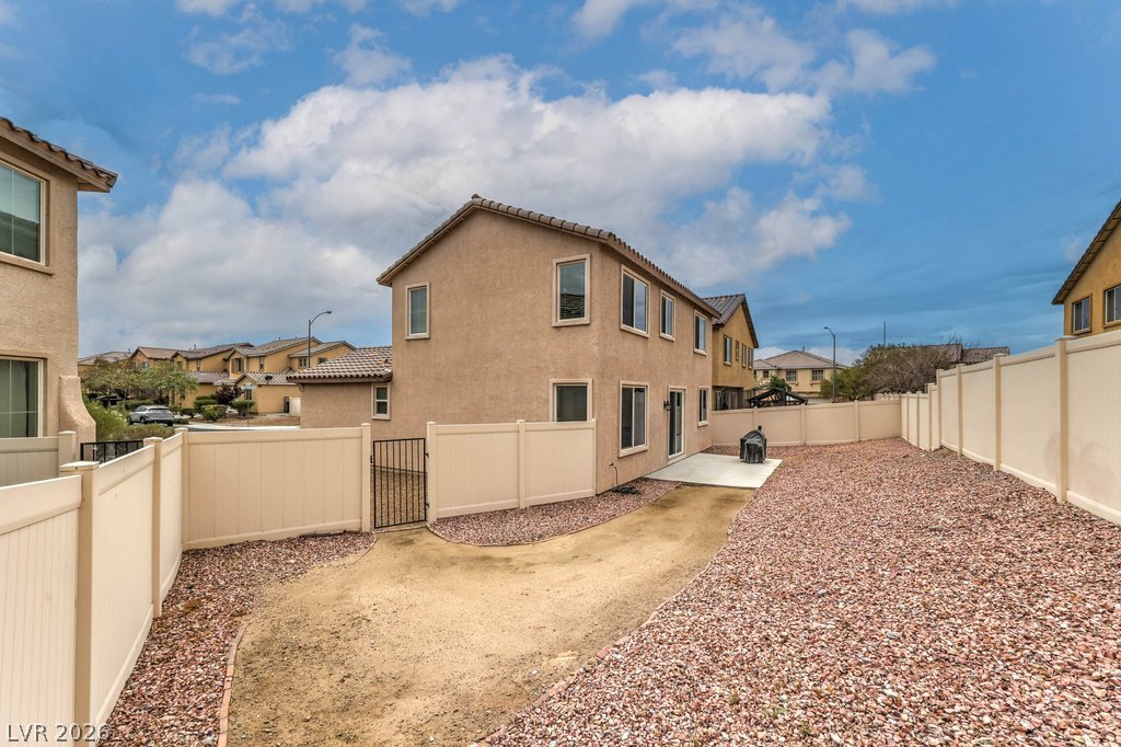 2312 Shaded Field Avenue