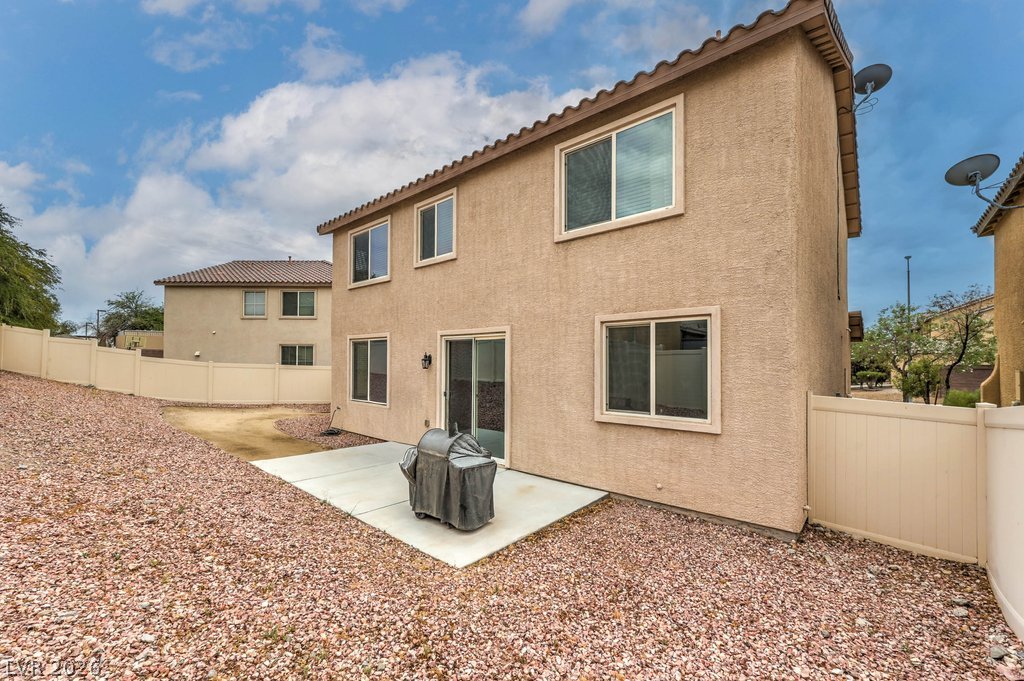 2312 Shaded Field Avenue