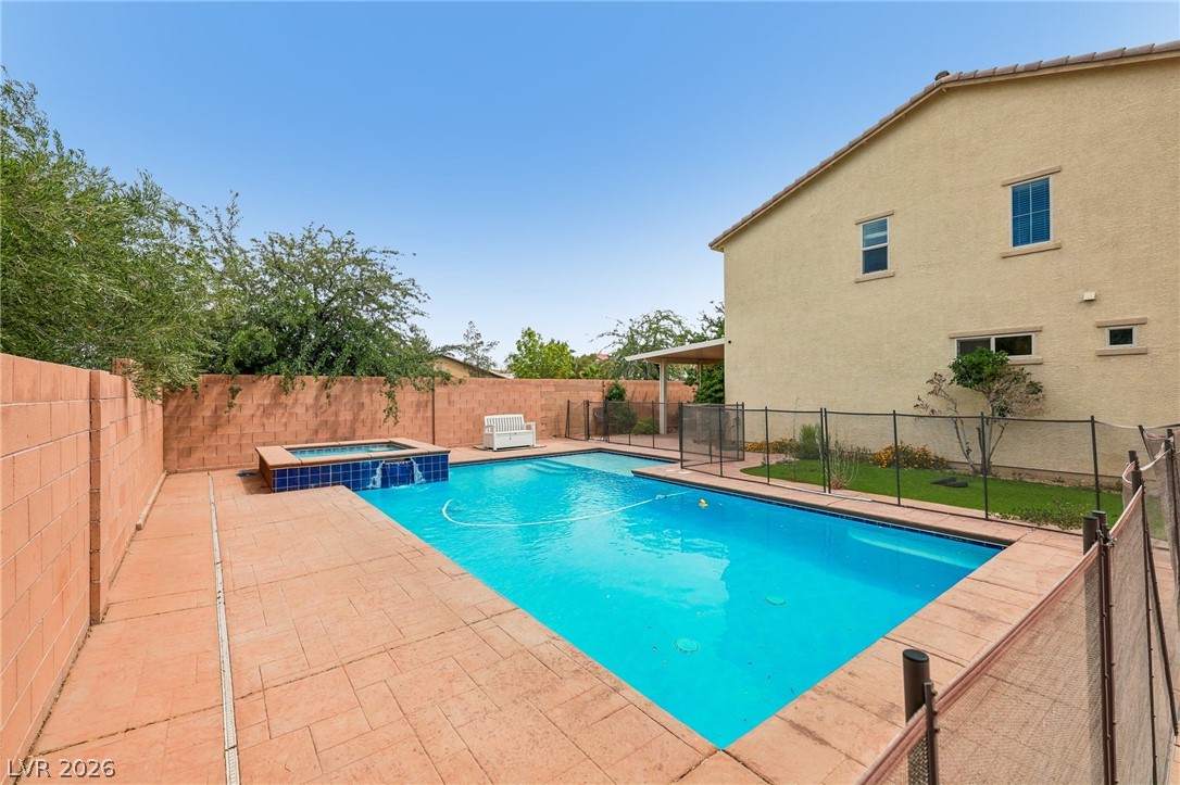 6636 Cliff Shore Court