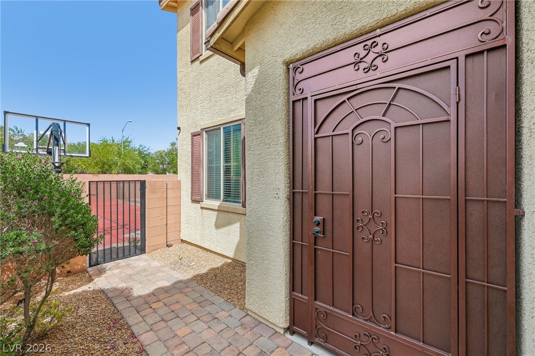 6636 Cliff Shore Court