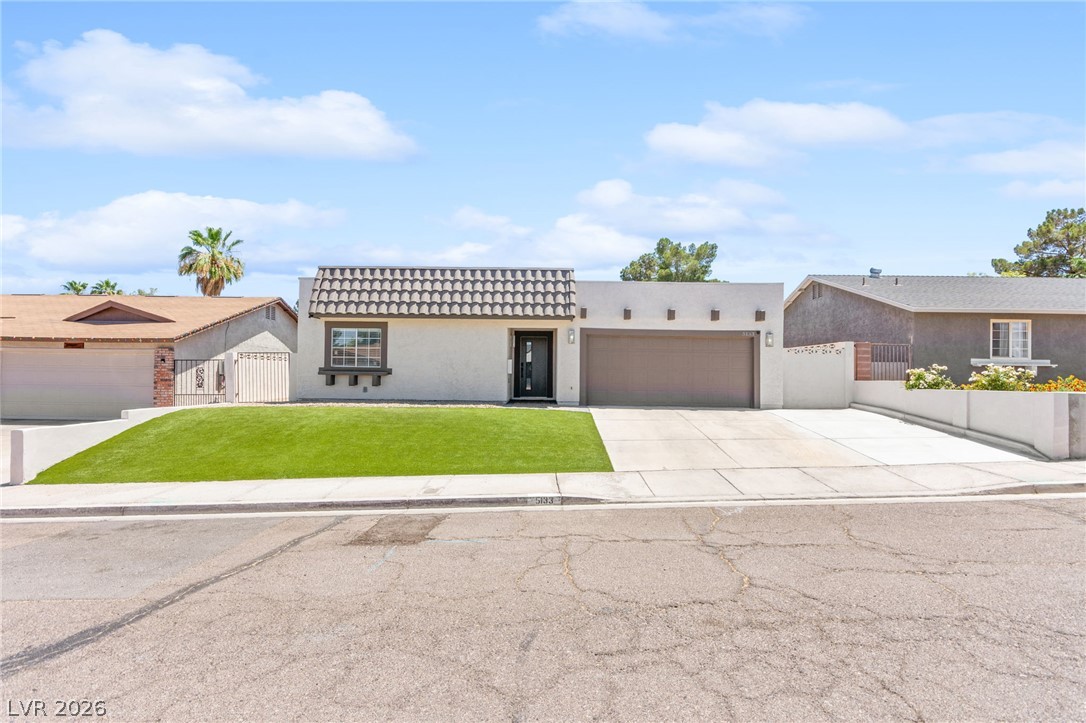5133 Laurelwood Avenue