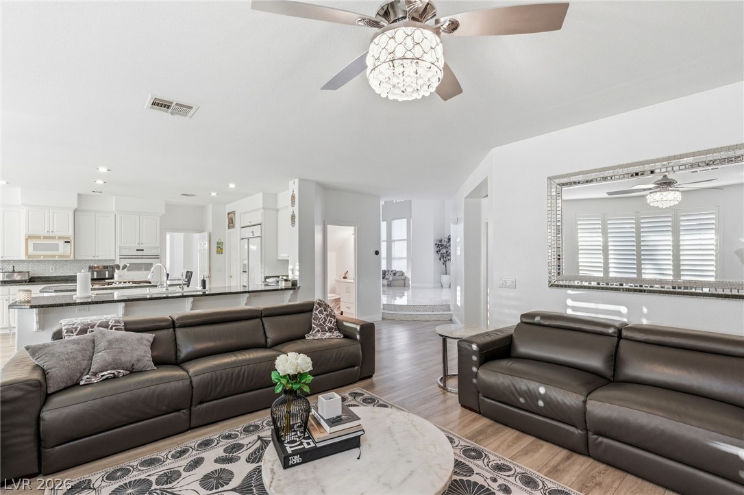 2496 Ram Crossing Way