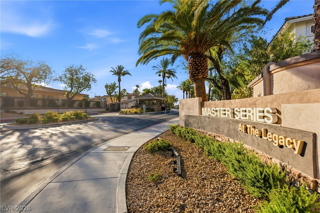 2496 Ram Crossing Way