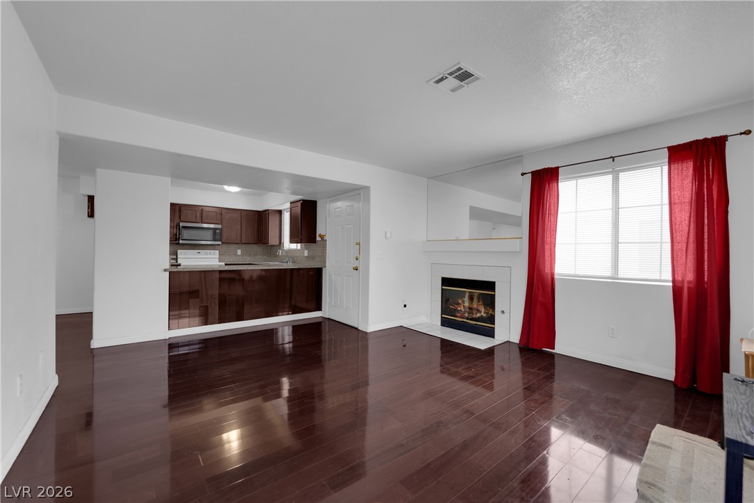 2725 South Nellis Boulevard 1181
