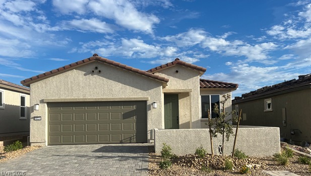 1229 Desert Halo Drive