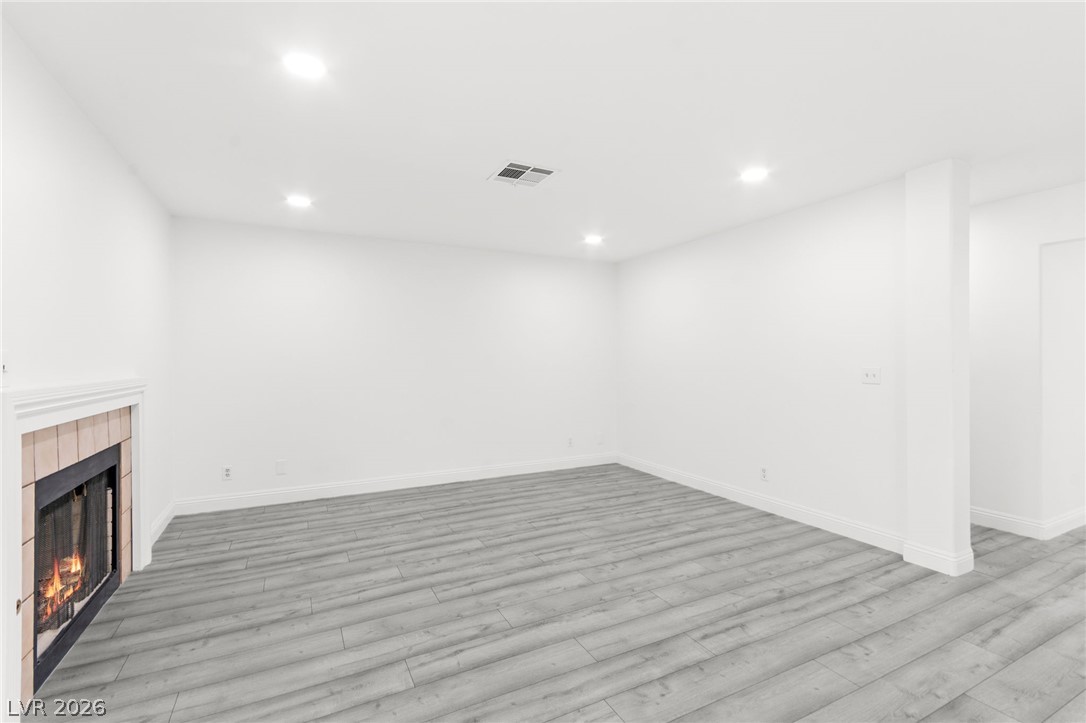 9537 Wooden Pier Way