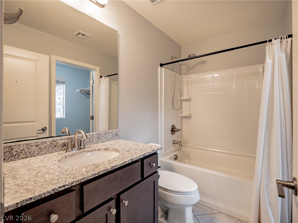 4504 Amazing View Street
