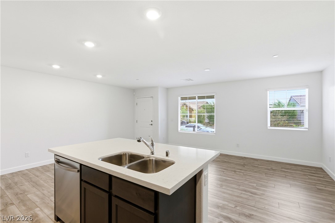 839 Watford Place