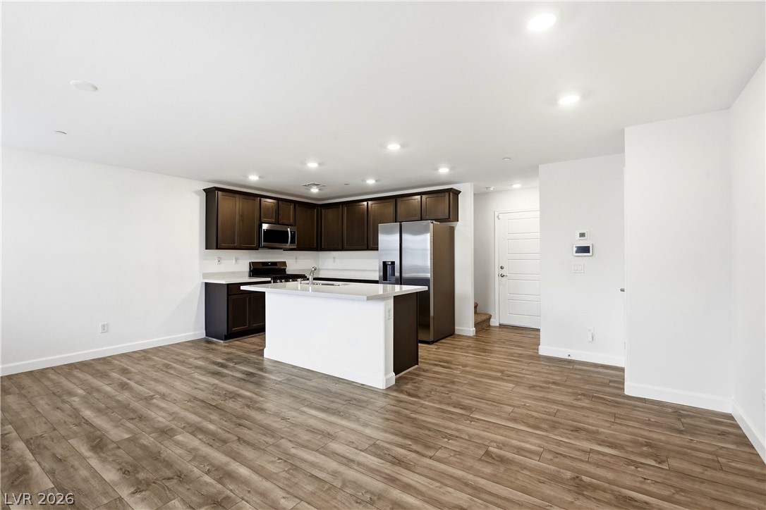 839 Watford Place
