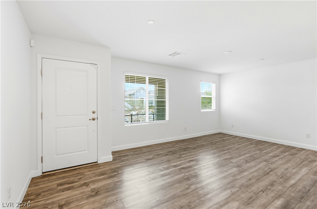 839 Watford Place