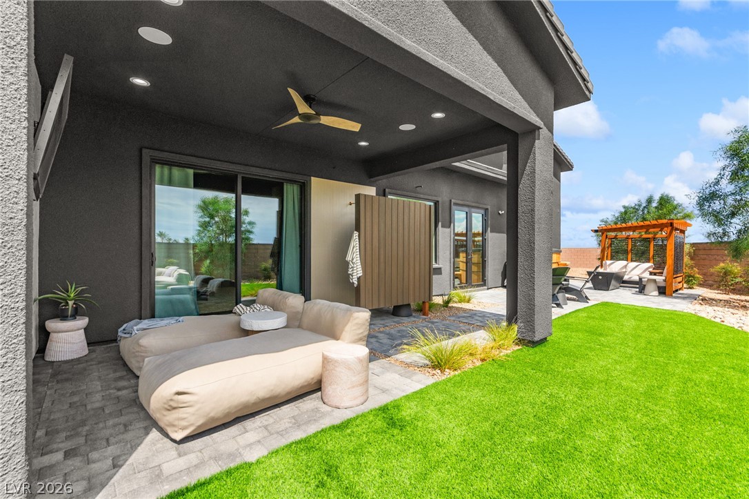 8585 Stange Avenue