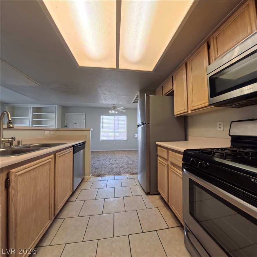 8070 West Russell Road 2091