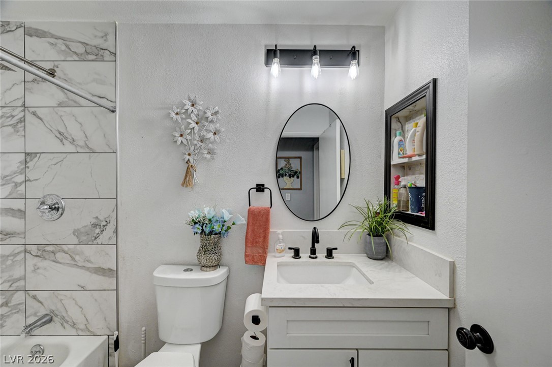 6712 Accent Court