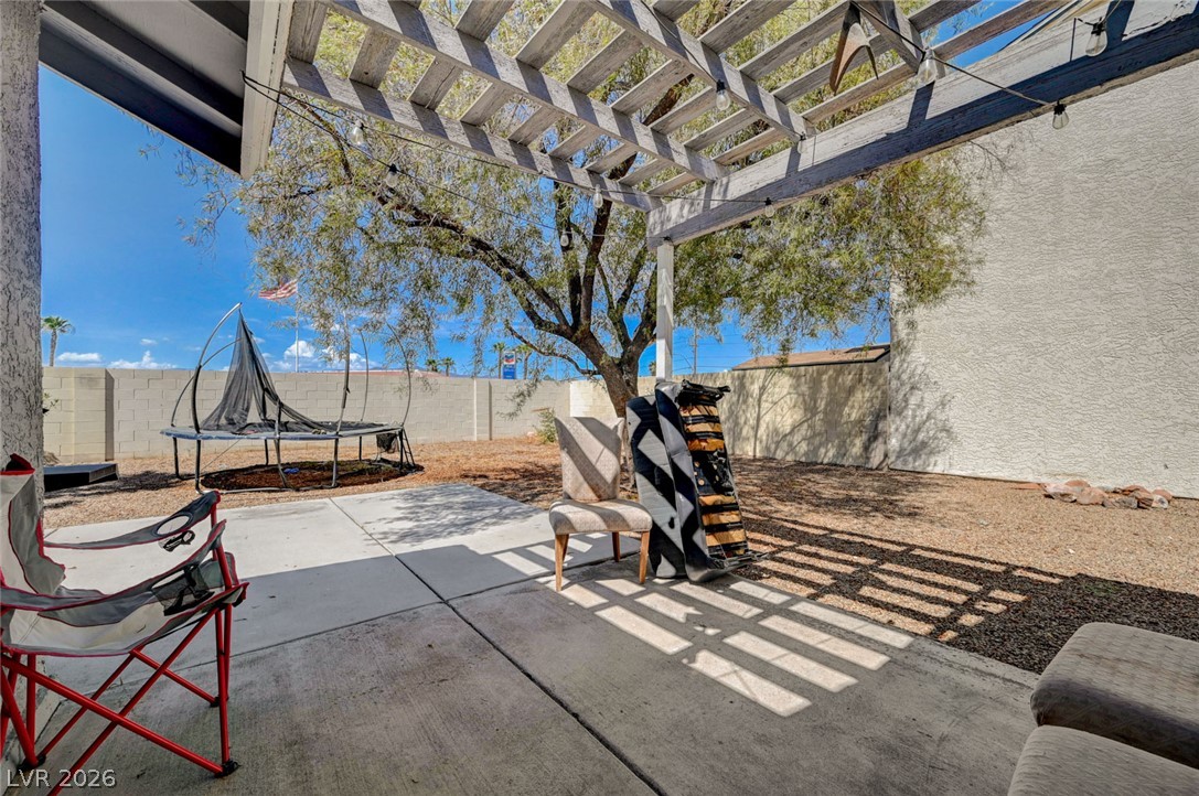 6712 Accent Court