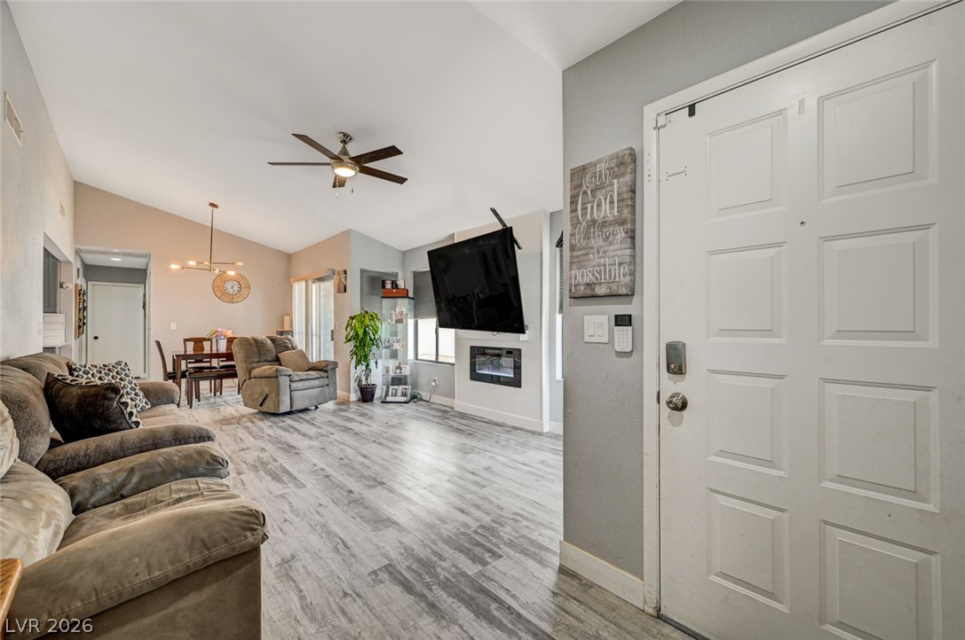 6712 Accent Court
