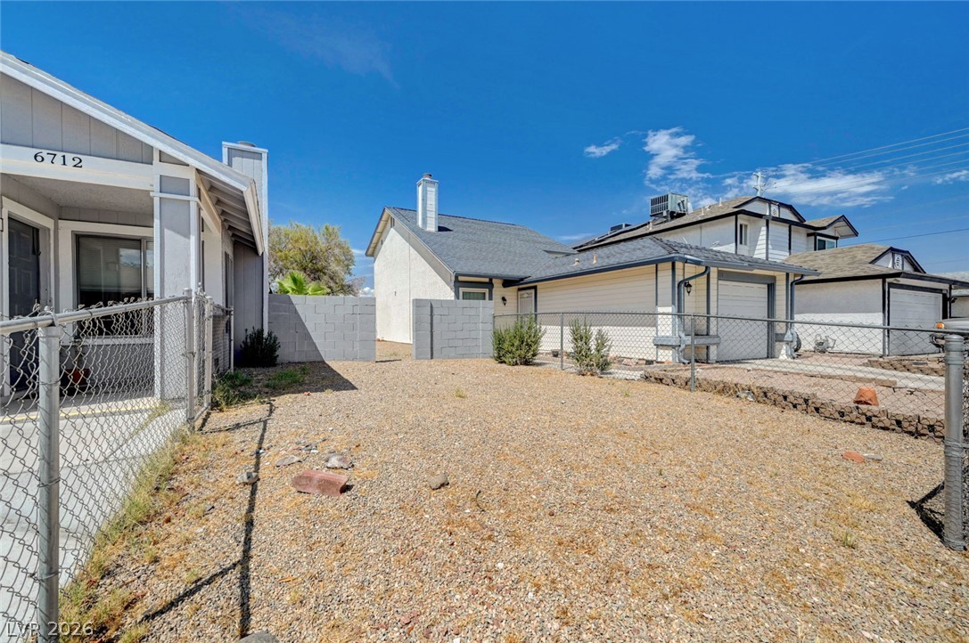 6712 Accent Court