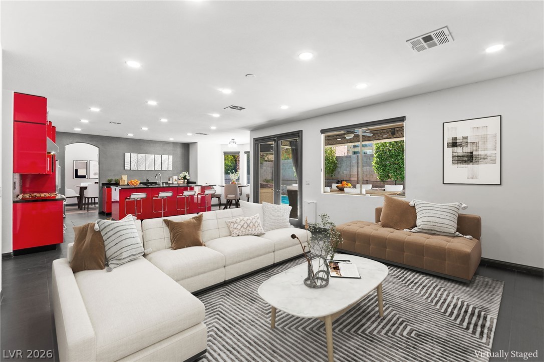 10425 Carmel Mountain Avenue