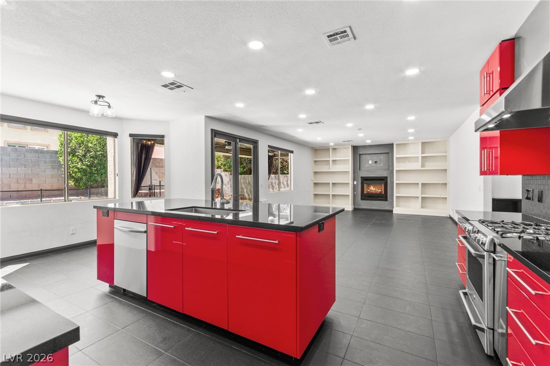 10425 Carmel Mountain Avenue