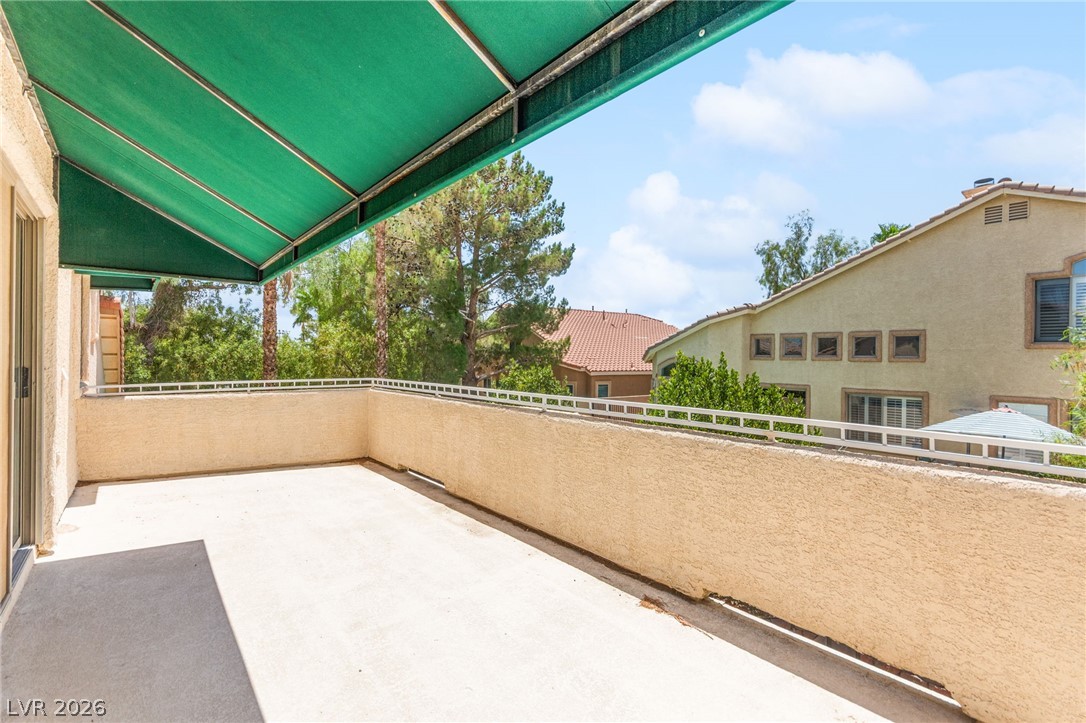 10425 Carmel Mountain Avenue
