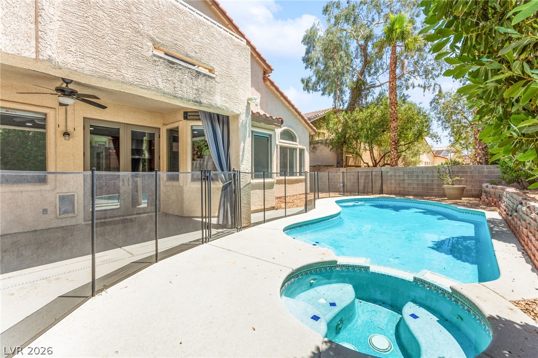 10425 Carmel Mountain Avenue