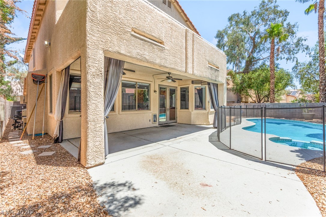 10425 Carmel Mountain Avenue