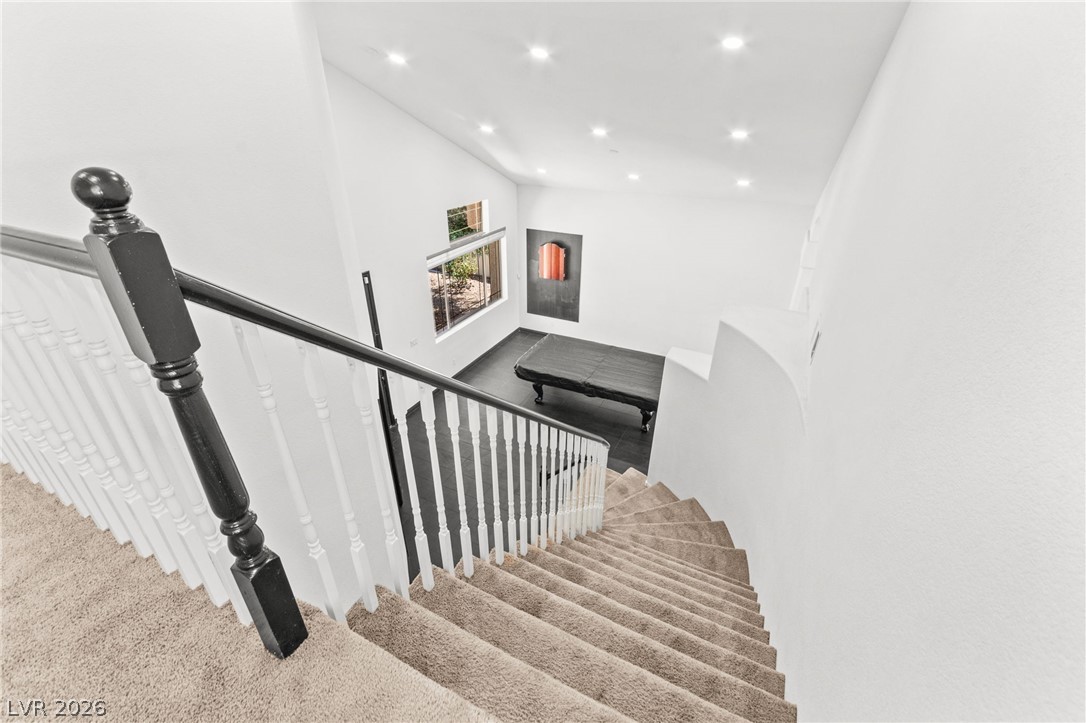 10425 Carmel Mountain Avenue