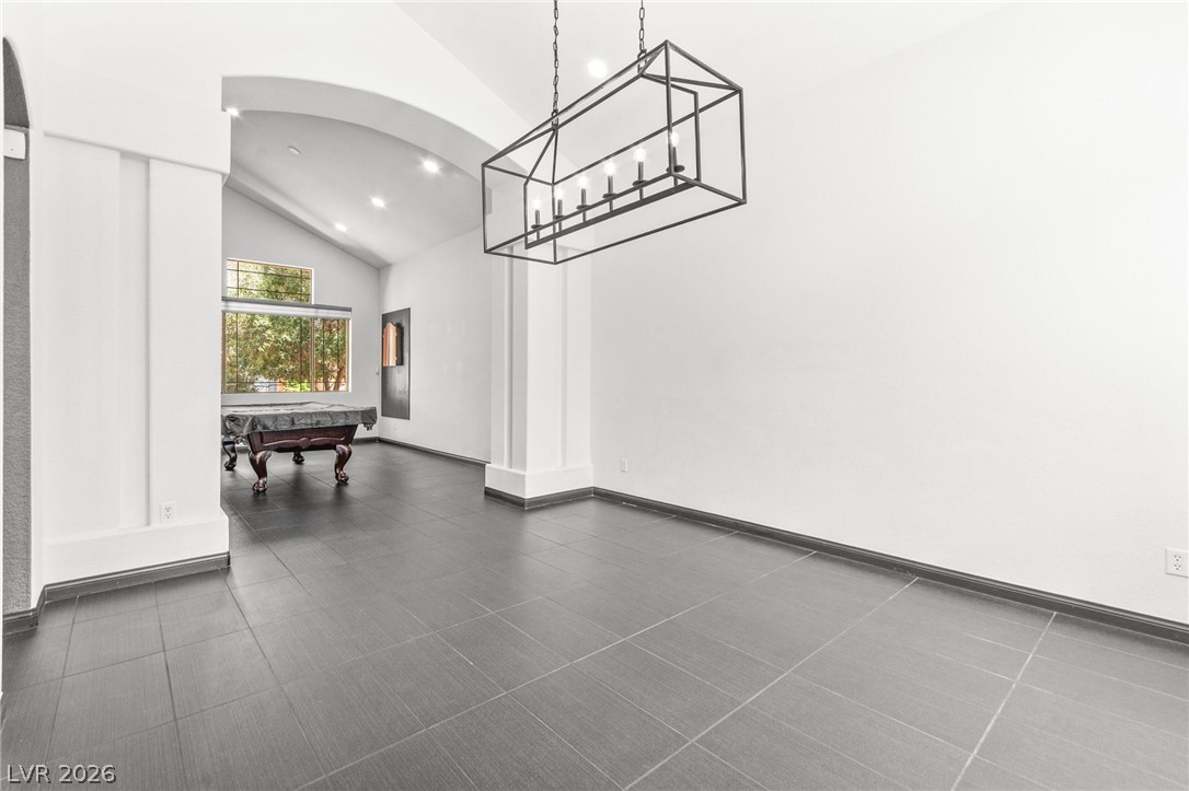10425 Carmel Mountain Avenue
