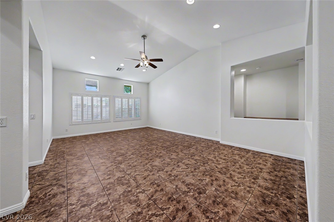 8117 Orchard Glen Avenue