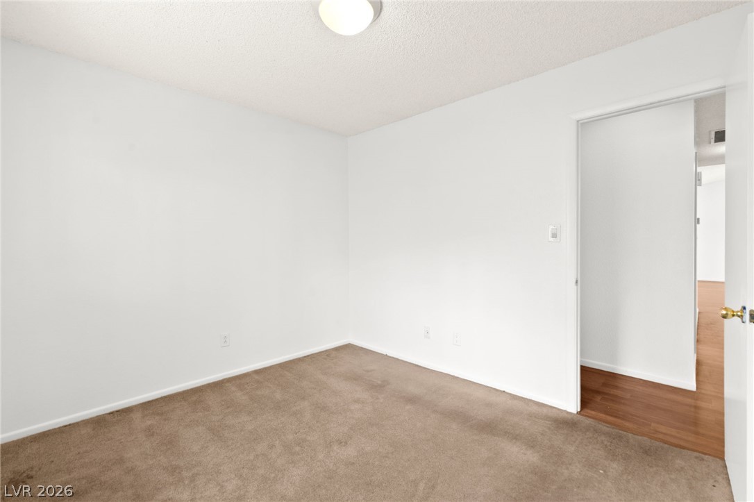 2529 Lakeside Drive