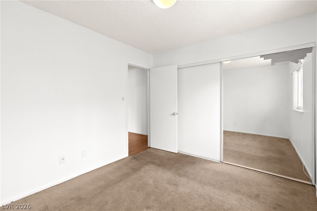 2529 Lakeside Drive