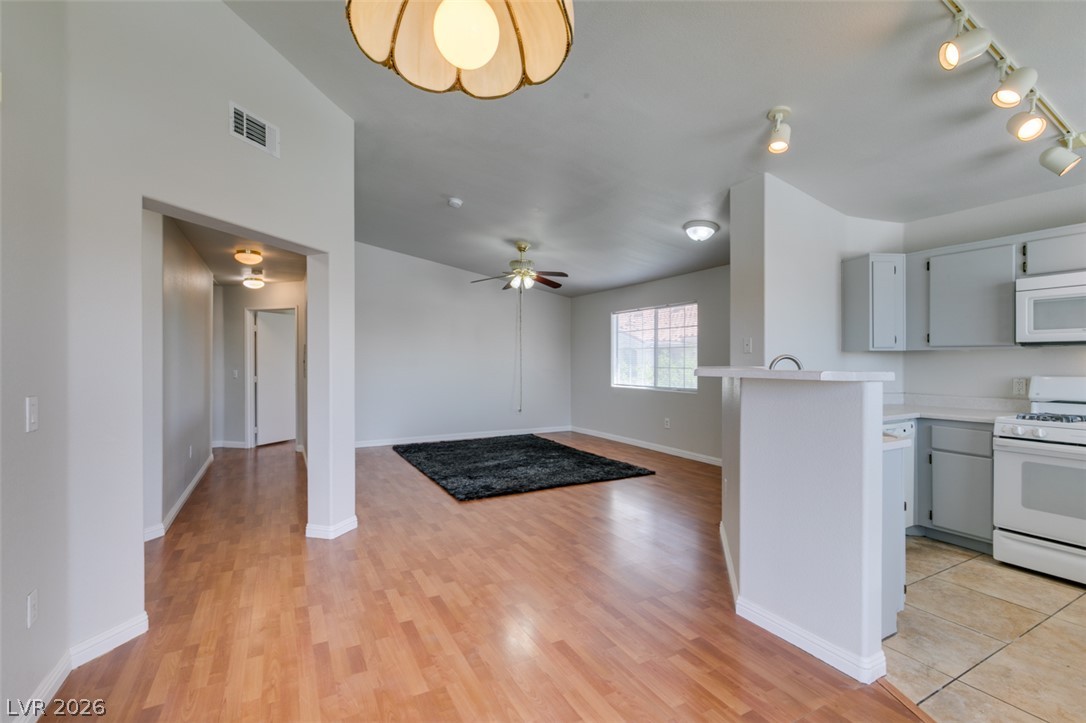 1881 West W Alexander Road Road 2079