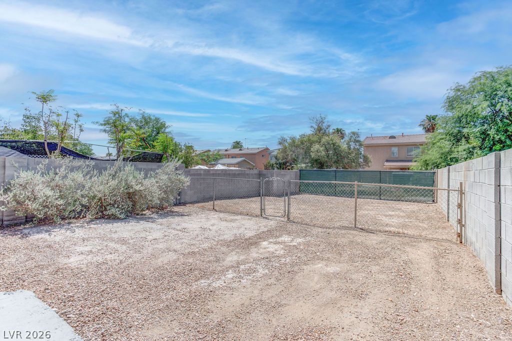 2914 Cedar Avenue