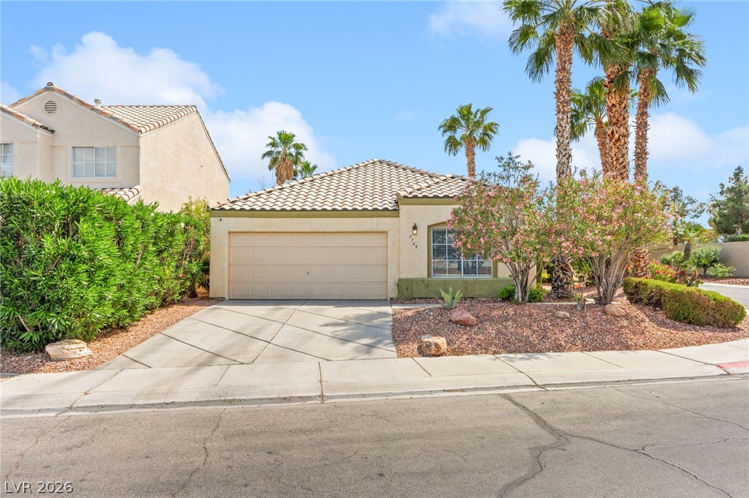 7749 Kasmere Falls Drive