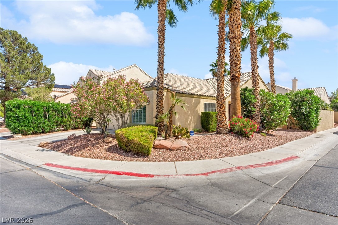 7749 Kasmere Falls Drive