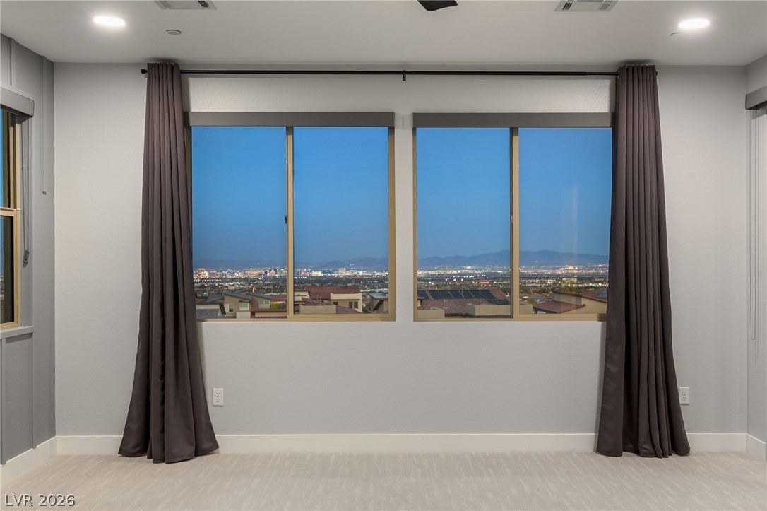 424 Crown Mesa Avenue