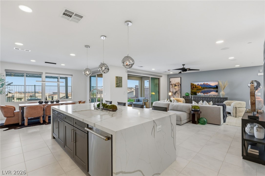 424 Crown Mesa Avenue